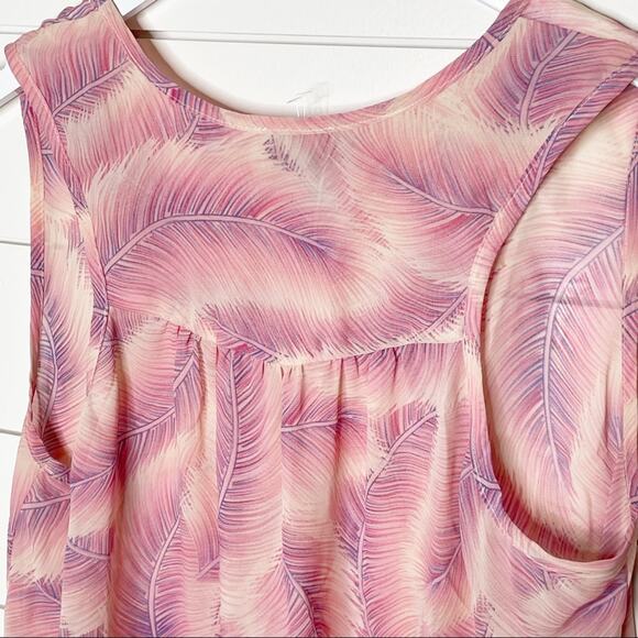 Show Me Your Mumu Feather Print Sheer V-Neck Tank Top Pink Size Large - Picture 8 of 8